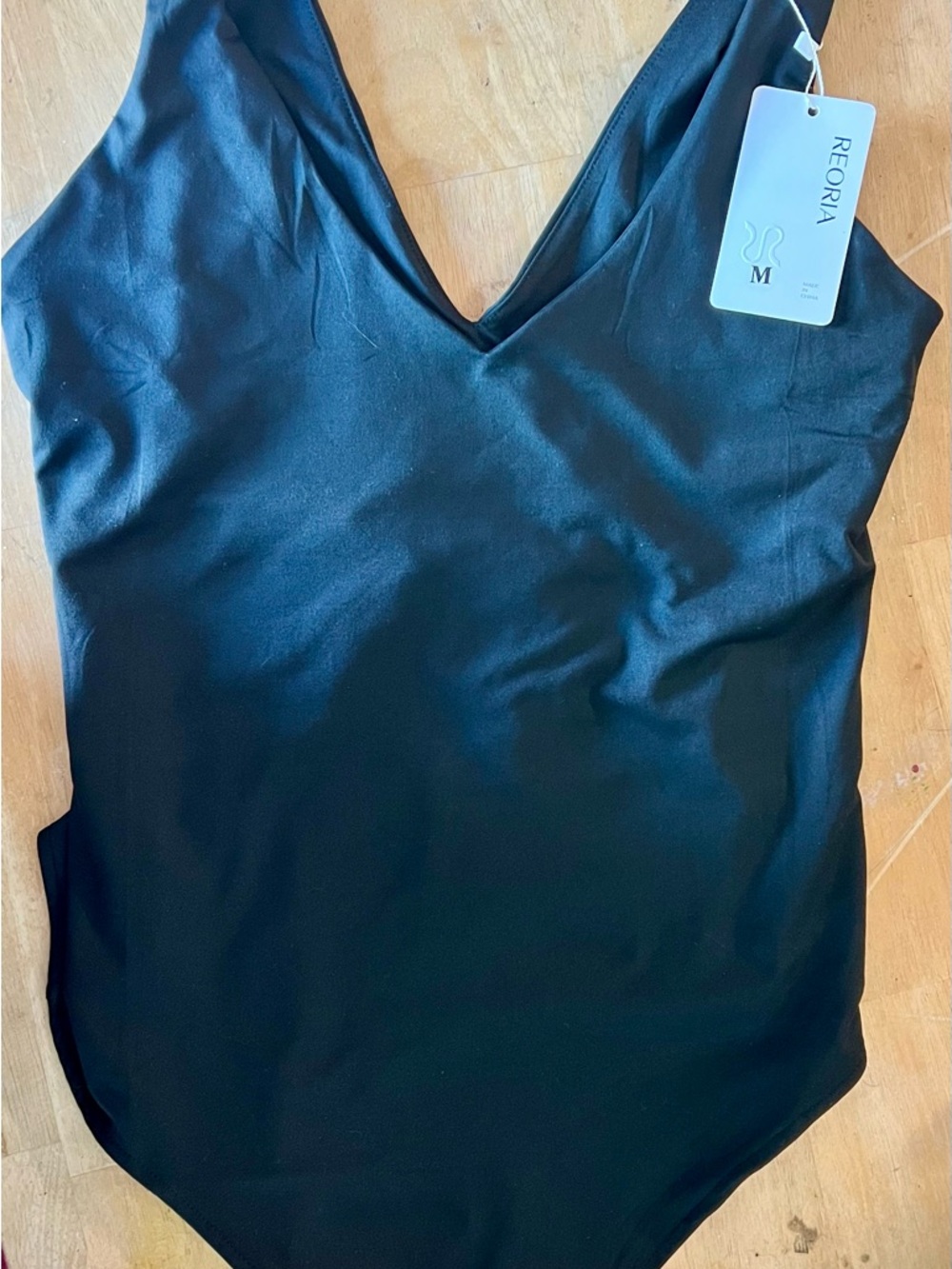 ReoRia Black V-Neck Bodysuit